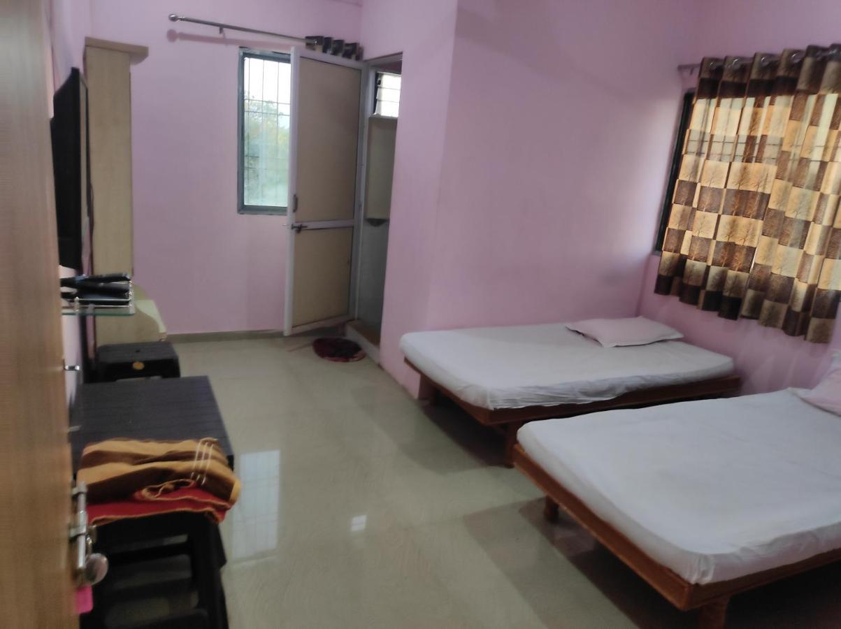 Vrundavan Home Stay And Village Resort Kevadia Luaran gambar